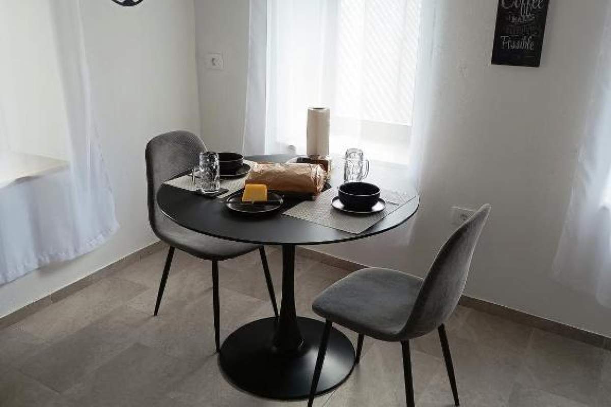 







Apartment SIVKA, Tina Sivec Matelič s.p.

