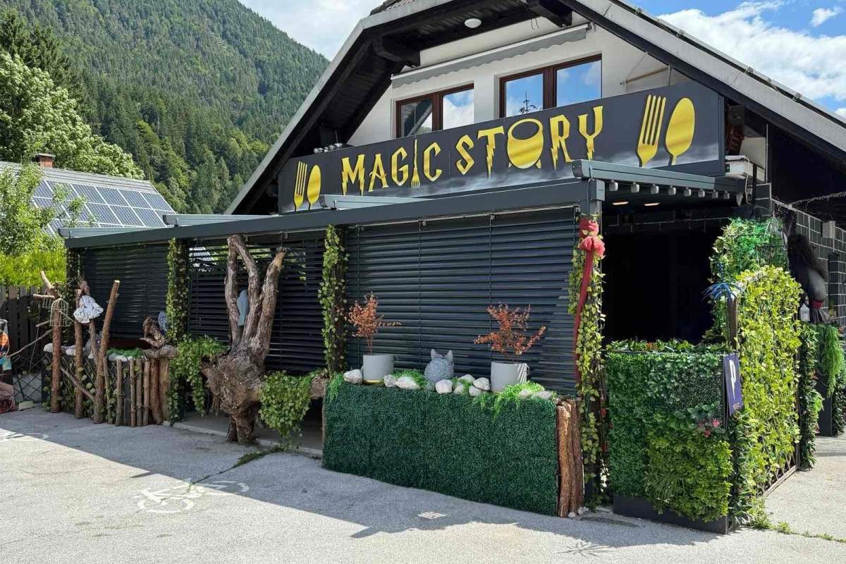 Magic Story Restaurant