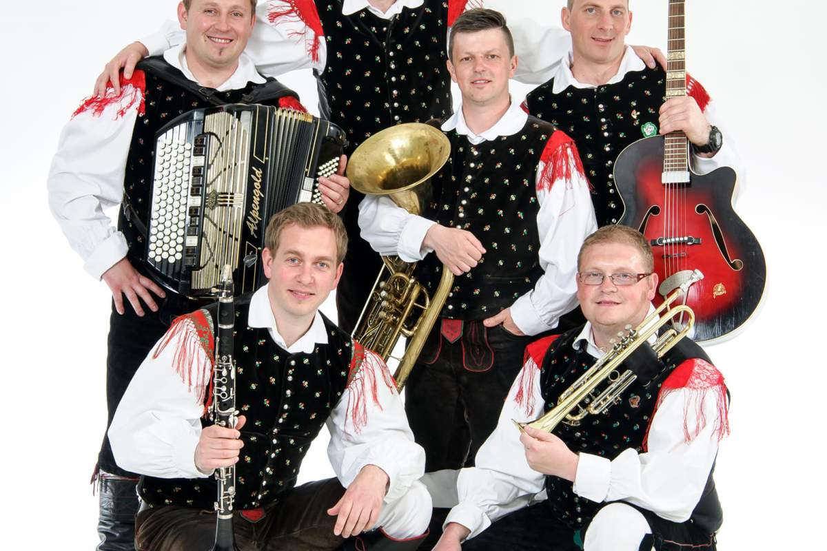 Ensemble Okajeni Muzikanti