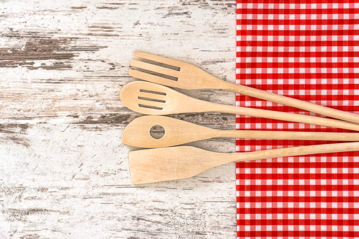 Izdelovanje lesenih špatul Robert Žužek s.p.