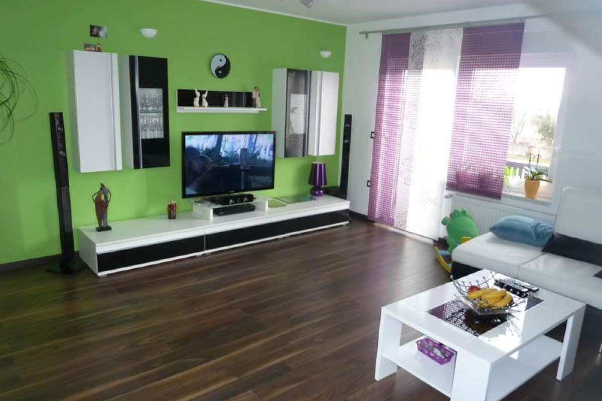 IN & OUT BUILDINGS RUDI HAJRUDINOVIČ S.P.