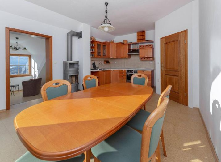 Affordable apartment for rent Koroška