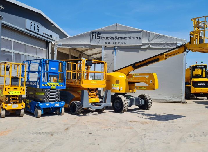 rent construction machinery