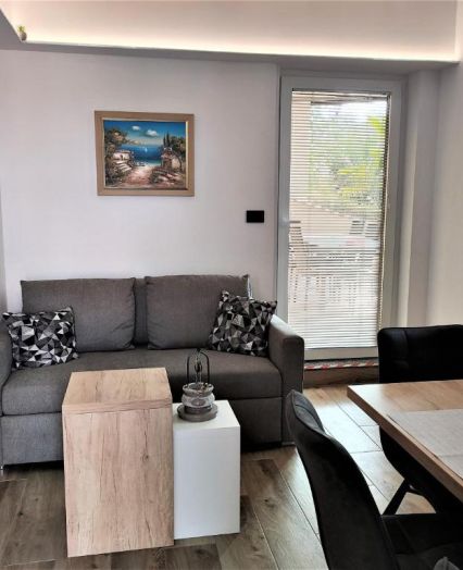 Rent an apartment with a seaview