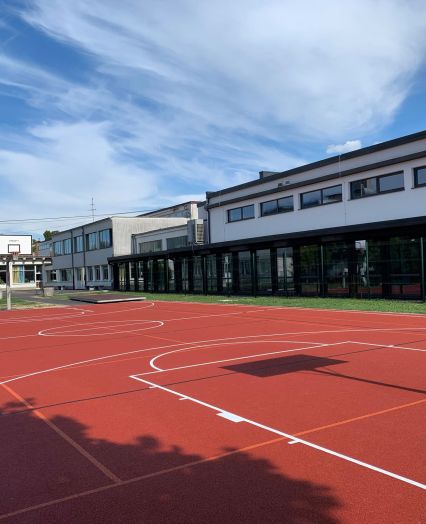 Sanierung von Spielplätzen Österreich, Deutschland