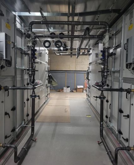 Komplettlösungen für Elektroarbeiten und Rohrschweißen Slowenien