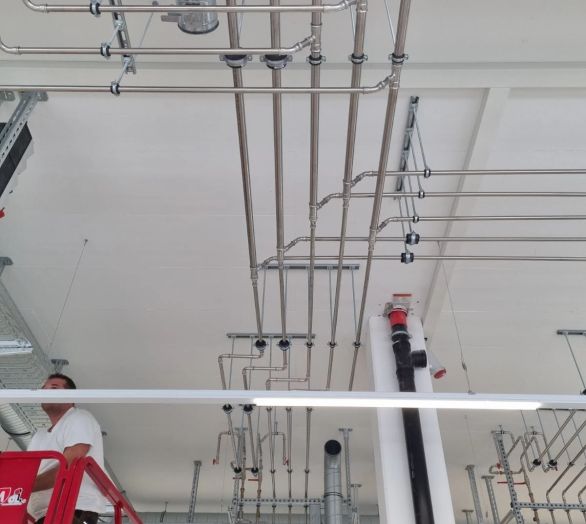 Elektroarbeiten und Rohrschweißen Slowenien für Neubau und Sanierung