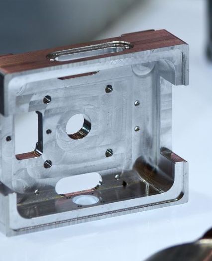 Hochwertige Metallbearbeitung CNC Fräsen und Drehen hochwertige Metallbearbeitung Deutschland Syscopro d.o.o.