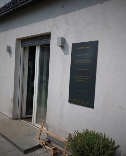 Traditionelle und moderne Techniken der Möbelrestaurierung in Slowenien