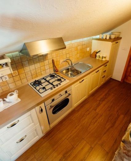 Holiday cottage for rent Črnomelj