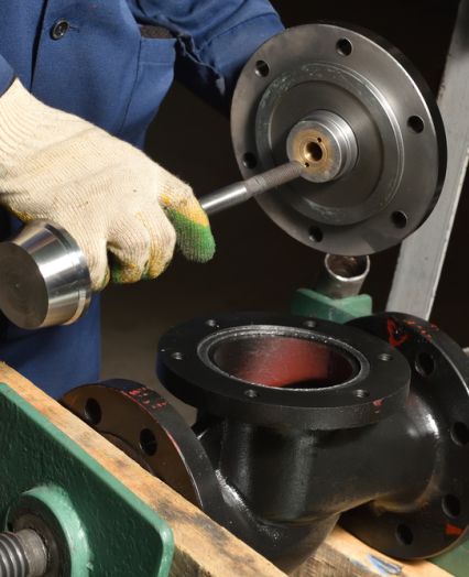 Assembly of an industrial device