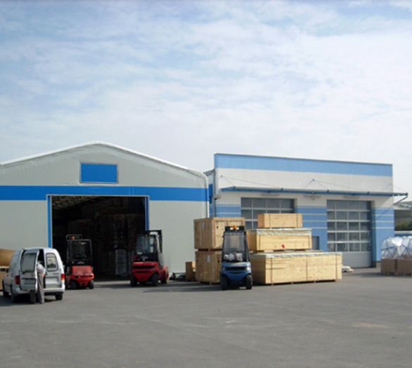 Logistikzentrum für Transporte Slowenien und Europa
