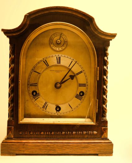 Clock repair