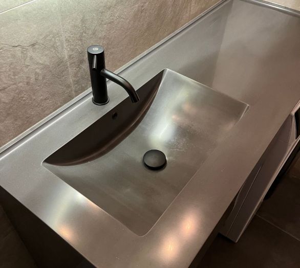 bathroom furniture Europe