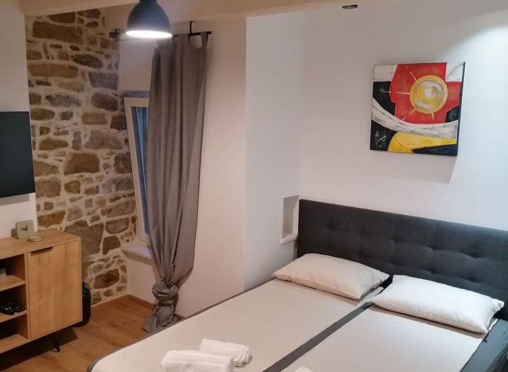 Rent a studio apartment for two in Piran