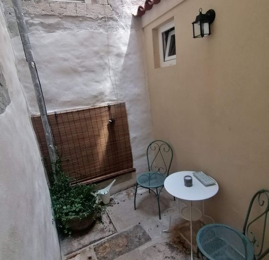 Rent a studio apartment in Piran