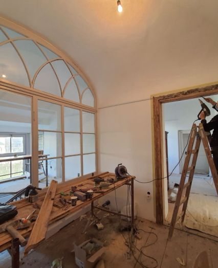 Hochwertige Restaurierung bürgerlicher Möbel und kirchlicher Objekte in Slowenien