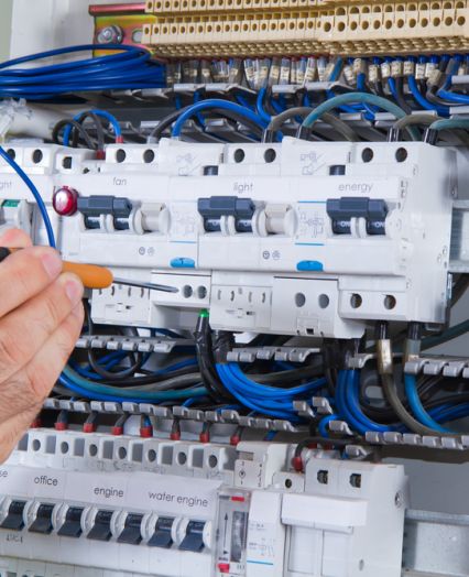 Elektroinstallationen in Slowenien und der EU