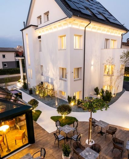 Entspannung pur, Swimmingpool und Sauna in der Unterkunft mit Pool