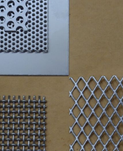 Production of wire fabrics