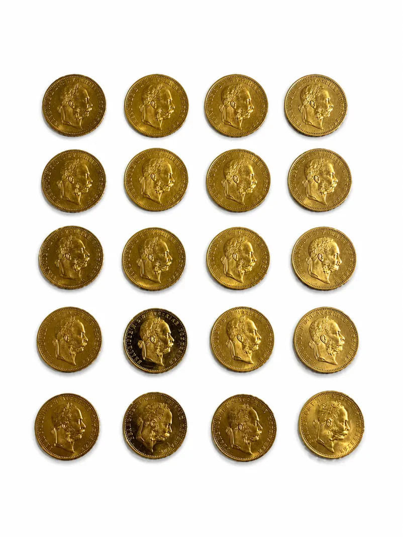 Medals, decorations and historical militaria