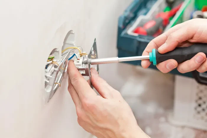 Wann brauchen Sie einen Elektroinstallateur?