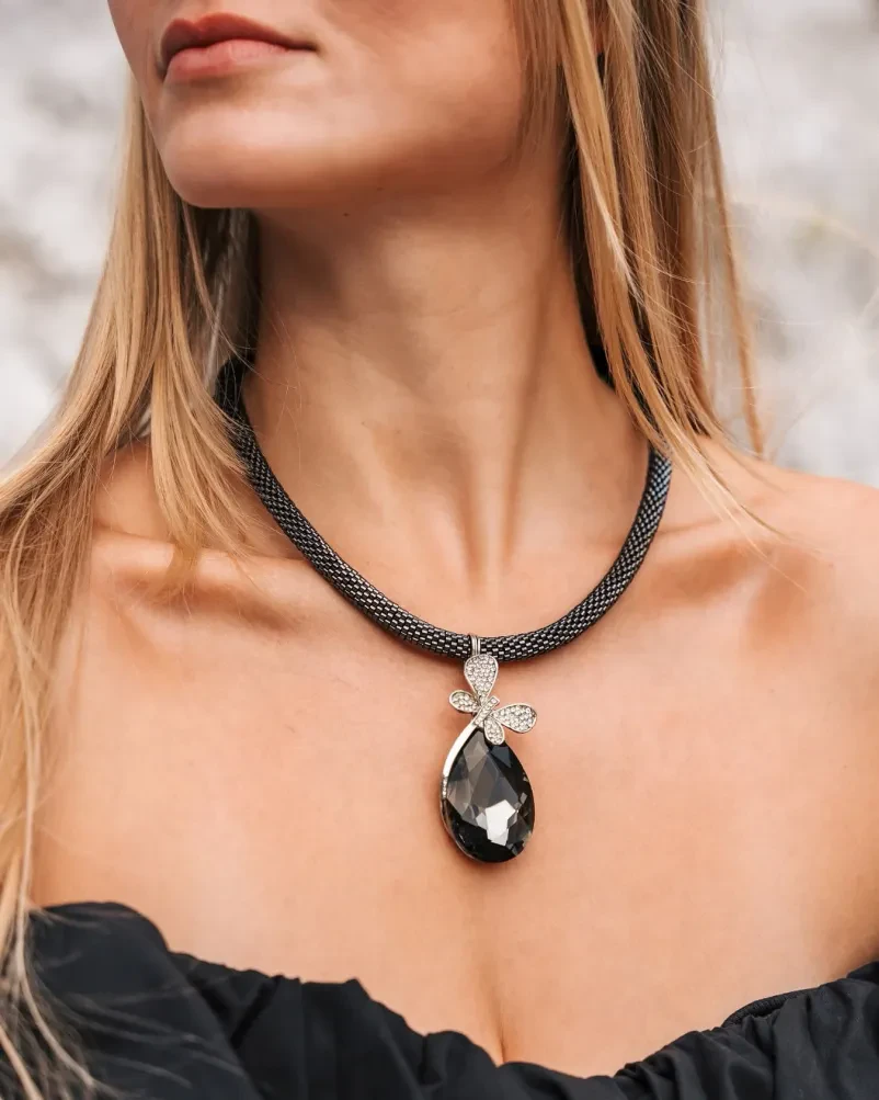 Handgehäkelter Schmuck aus Slowenien