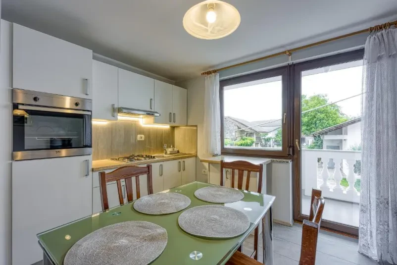 Affordable Family Apartment Near Sežana