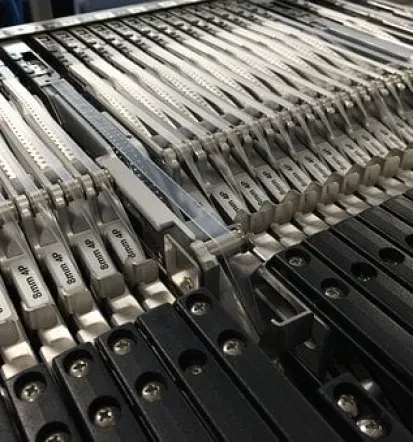 Automatisierung von Produktionsprozessen, Elektroinstallationen