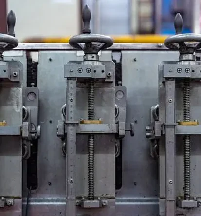 Automatisierung von Produktionsprozessen, Elektroinstallationen