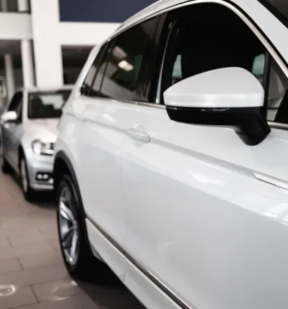 Automobilhandel, Neu- und Gebrauchtwagen