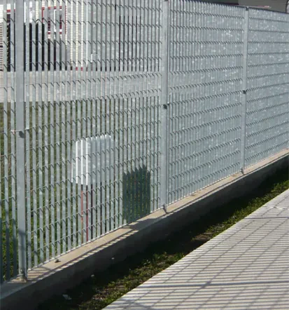 Stahl auf Bestellung, Stahlroste, Laufroste, rostfreie Roste, verzinkte Roste