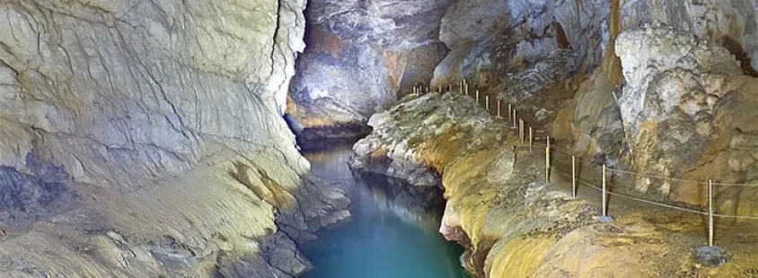 Der Besuch der Planina Höhle mit einem Boot, JAMARSKO DRUŠTVO PLANINA