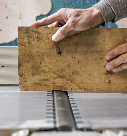 Maschinen für die Holzindustrie