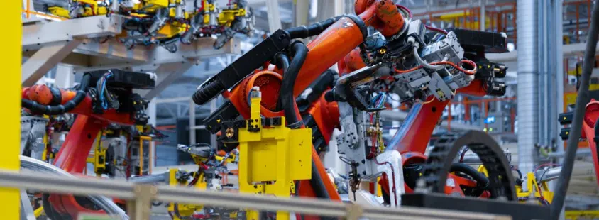 Montage von Industriemaschinen und -geräten in Slowenien und im Ausland