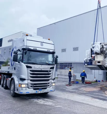 Transport of machinery