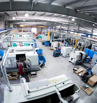 Qualitätsmontage von Industriegeräten und Maschinen