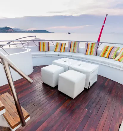 Boat installations