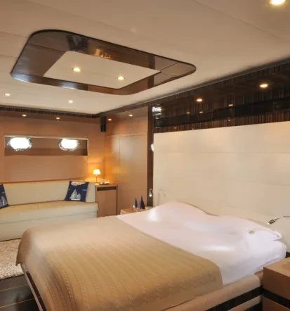 Boat installations