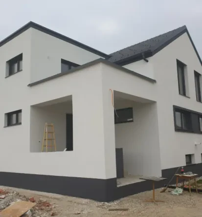 Neubau und Renovierung von Gebäuden