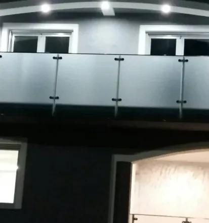 Herstellung und Montage von INOX-Geländern