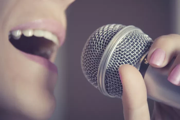 Audiovisuelle Geräte und Dienstleistungen