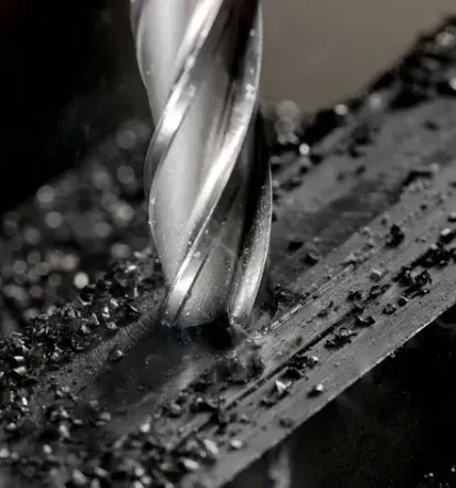 Hochwertige Maschinen für die Metallindustrie in Slowenien und Österreich