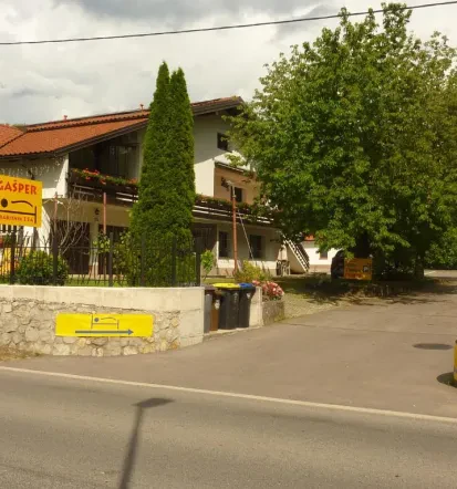 Affordable rooms for rent Postojna