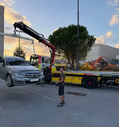 Vehicle towing Slovenia