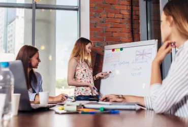 Praxisnah lernen: Die Vorteile von Kursen und Workshops