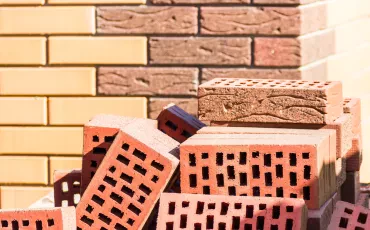 Die Wahl des Baumaterials beeinflusst jedes Bauwerk